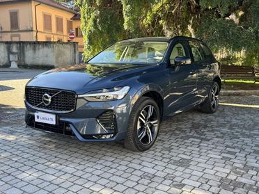 VOLVO XC60 B4 (d) AWD auto Ultimate Dark Gancio Originale