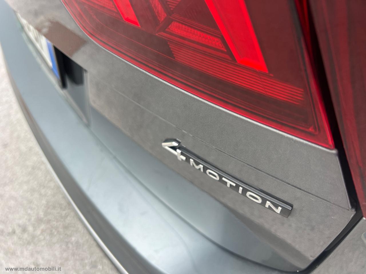 VOLKSWAGEN Tiguan Allsp.2.0 TDI SCR DSG 4MOT R-Line 7 POSTI