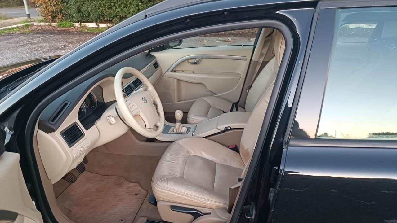 Volvo XC 70 momentum