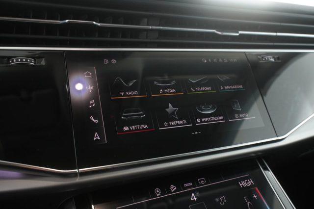 AUDI Q8 Q8 45 TDI quattro tiptronic