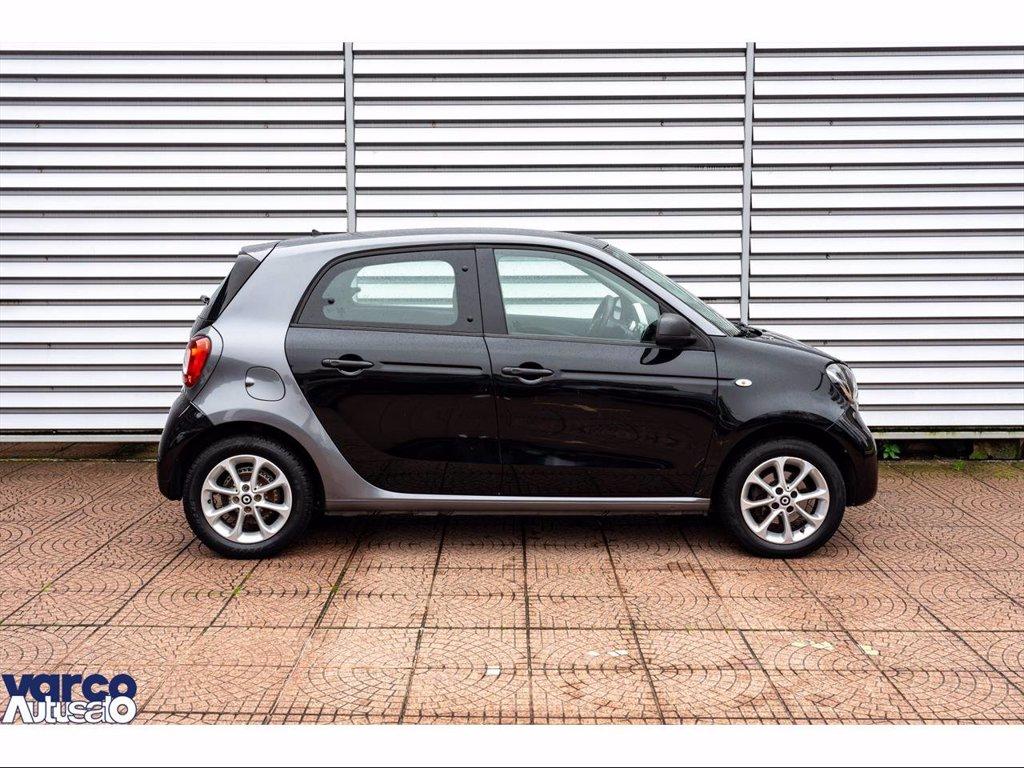 SMART Forfour 1.0 youngster 71cv my18 del 2018