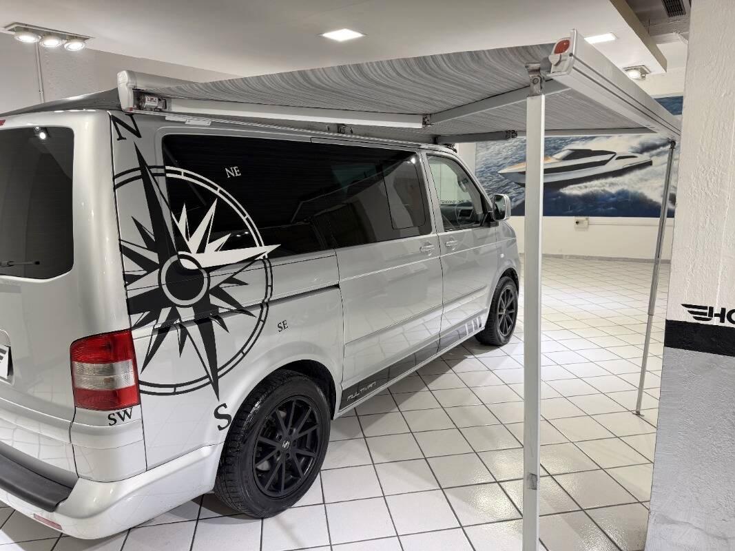 Volkswagen Multivan Multivan 2.5 tdi Highline 174cv