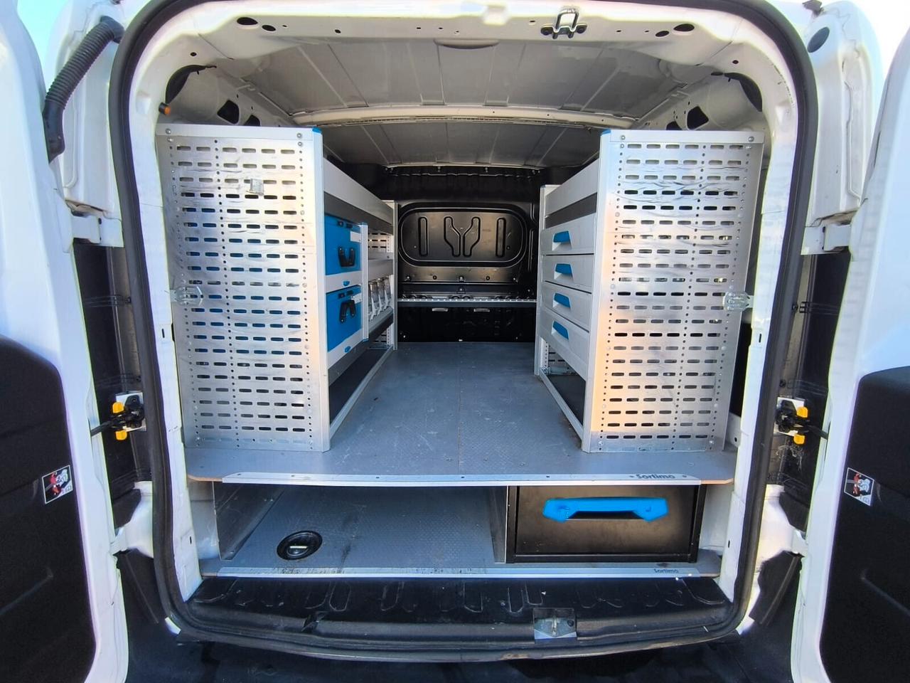 Fiat Doblo 1.6MJT 105CV PC-TN Cargo Lamierato 2018