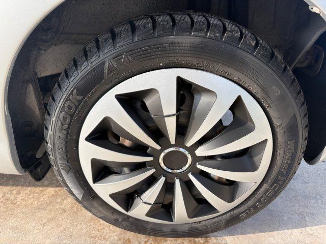 TOYOTA Aygo 1.0 12V VVT-i 5 porte OK NEOPATENTATI 5 PORTE