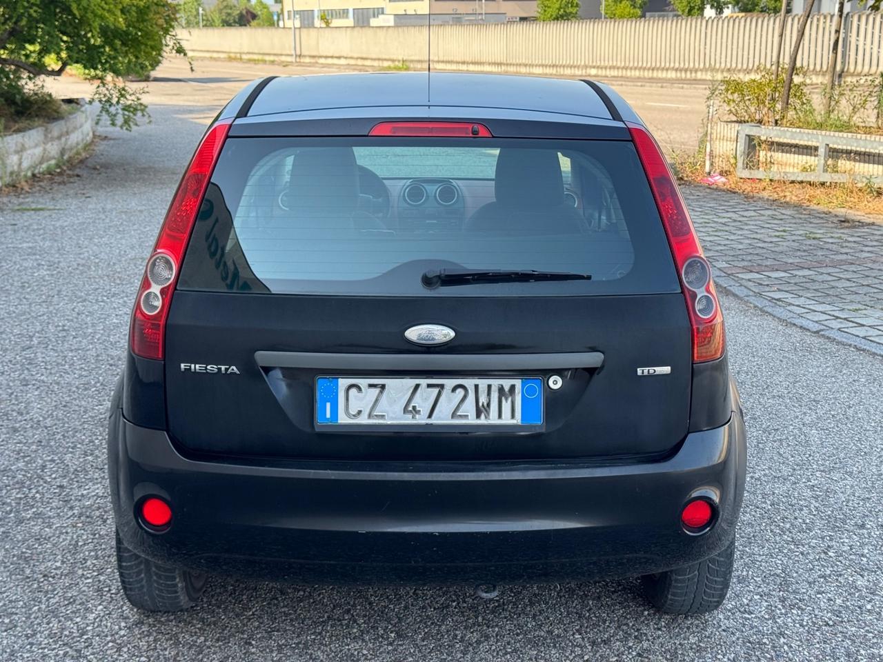 Ford Fiesta 1.4 TDCi 5p. Ghia