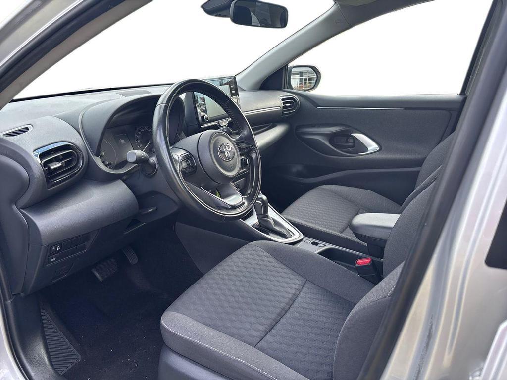 Toyota Yaris 1.5 hybrid Active
