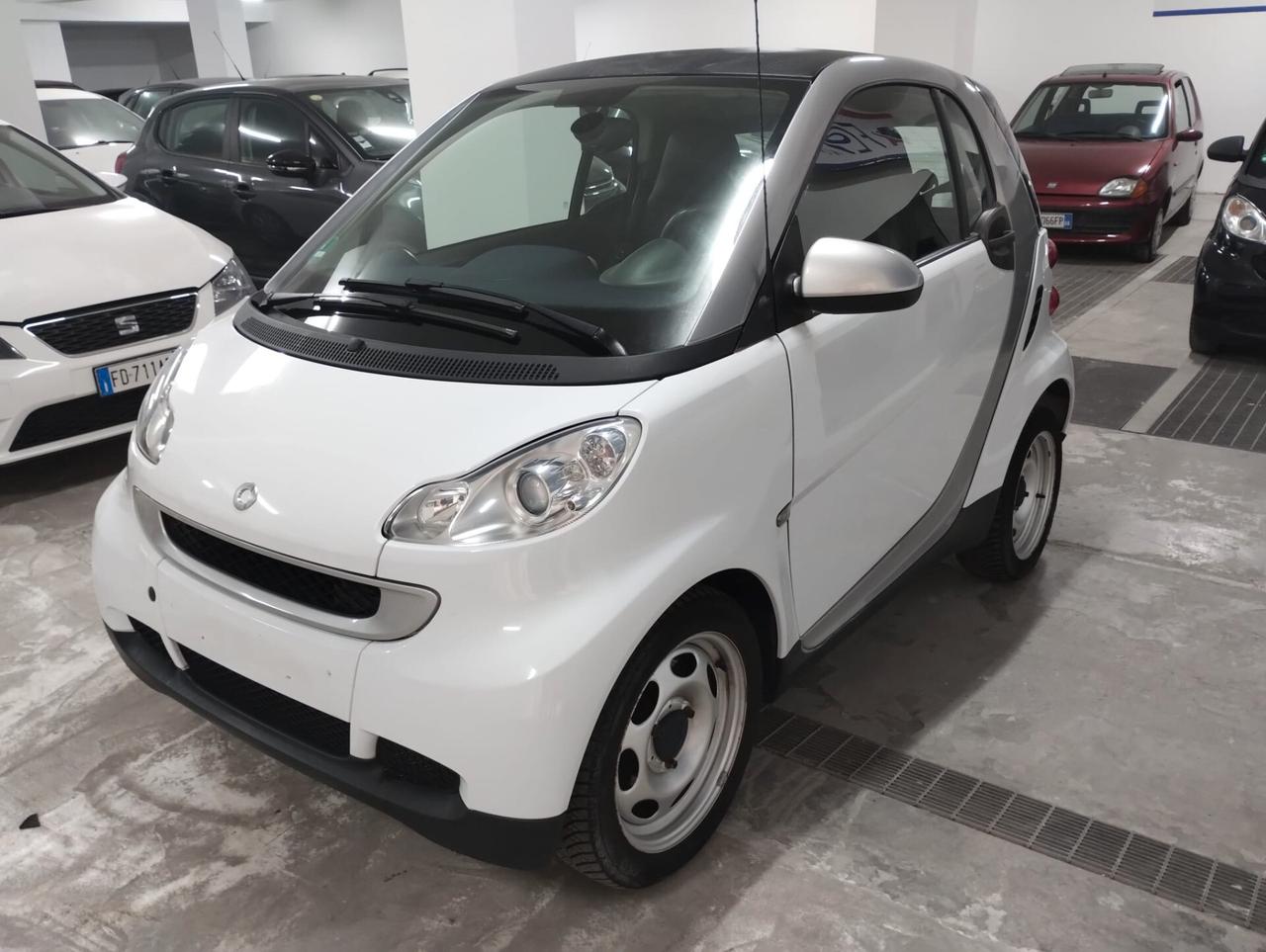 Smart ForTwo 1000 52 kW coupé passion