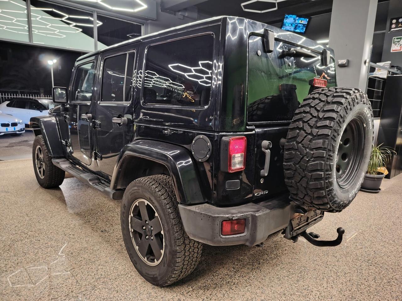 Jeep Wrangler AUTOCARRO Unlimited 2.8 CRD DPF Sahara Auto