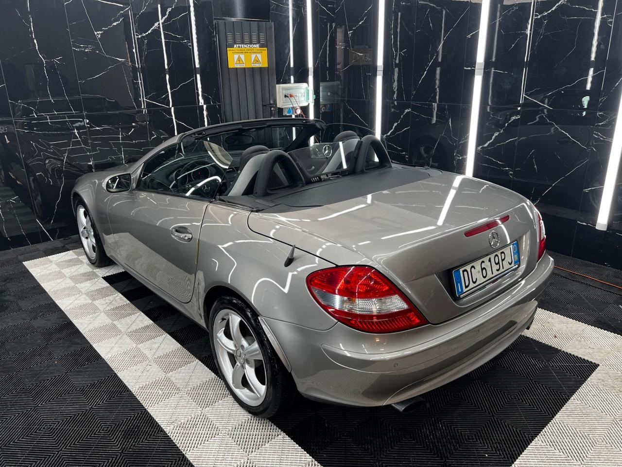 Mercedes-benz SLK 200 Kompressor cat Chrome