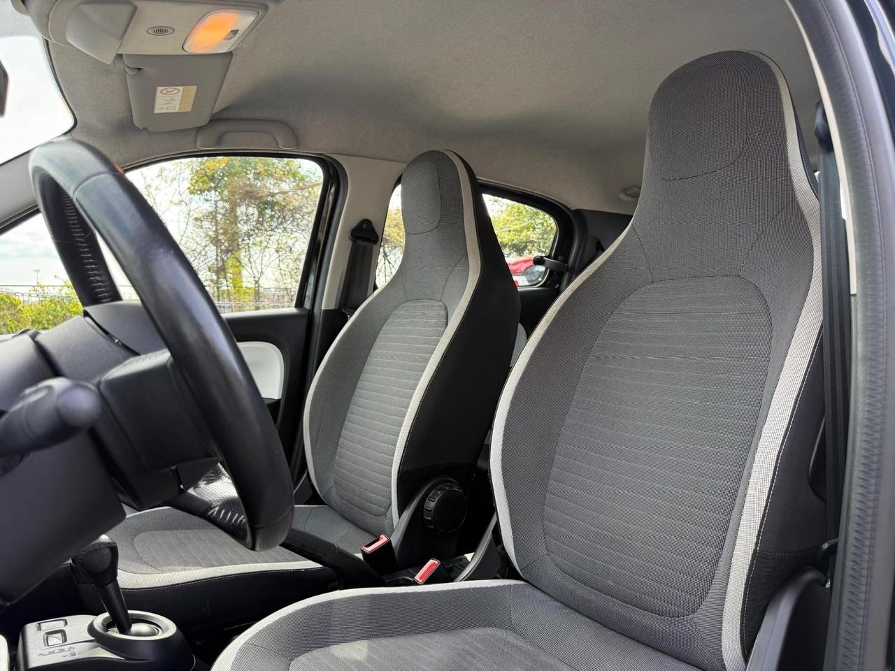 Renault Twingo SCe EDC Intens Limited Navi/Camera