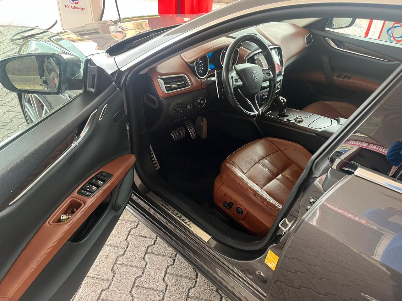 Maserati Ghibli V6 Diesel 275 CV COME NUOVA