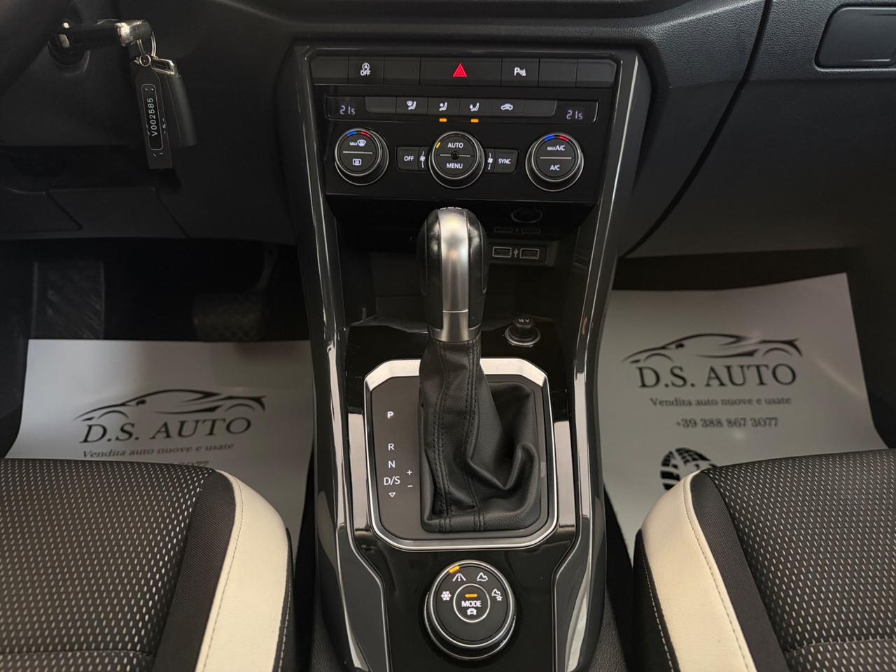 Volkswagen T-Roc 2.0 Dsg automatico 4x4