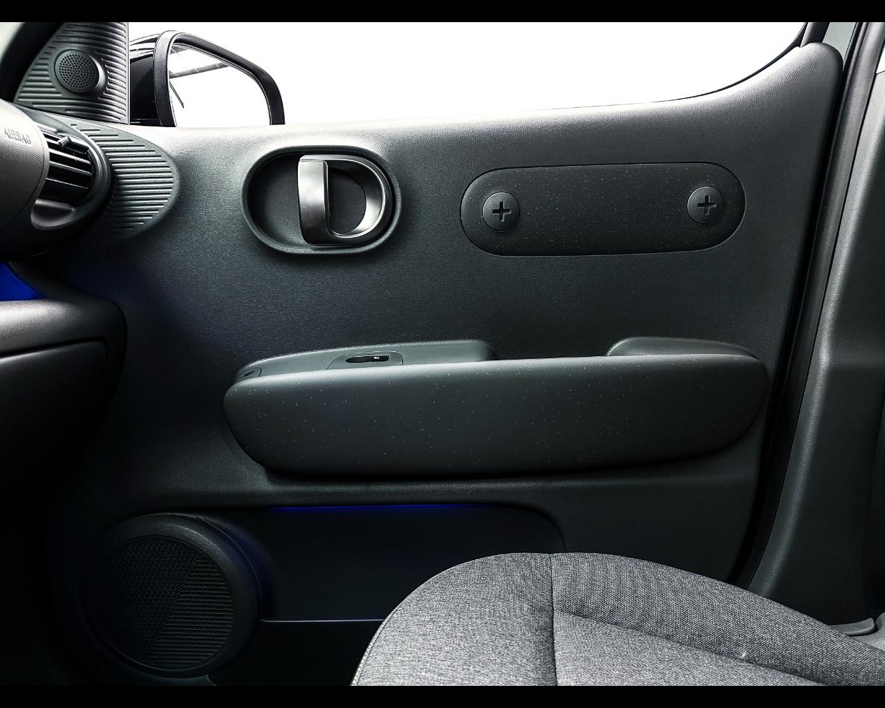HYUNDAI Inster Cross - Inster Cross 49 kWh +pluse pack