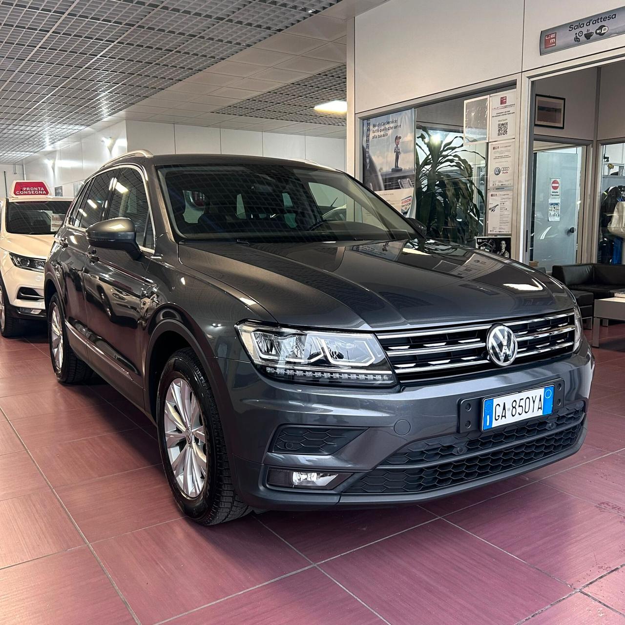 Volkswagen Tiguan 2.0 TDI SCR DSG Business BlueMotion Technology