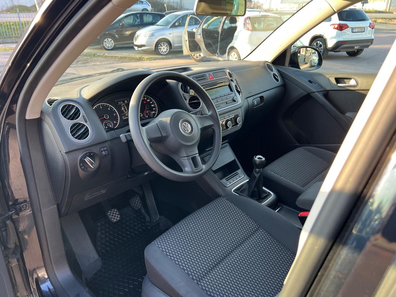 Volkswagen Tiguan 2.0 TDI DPF 4MOTION Sport & Style