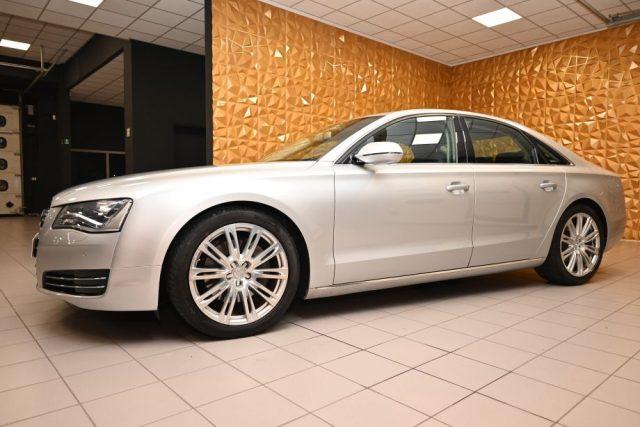 AUDI A8 V6 3.0 TDI Q.TIP.NAVI 20'BOSE TEL RISC.20"CAM FULL