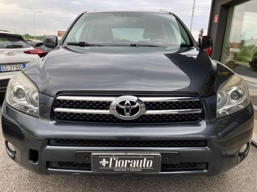 TOYOTA RAV 4 RAV4 2.2 D-4D 177 CV Luxury