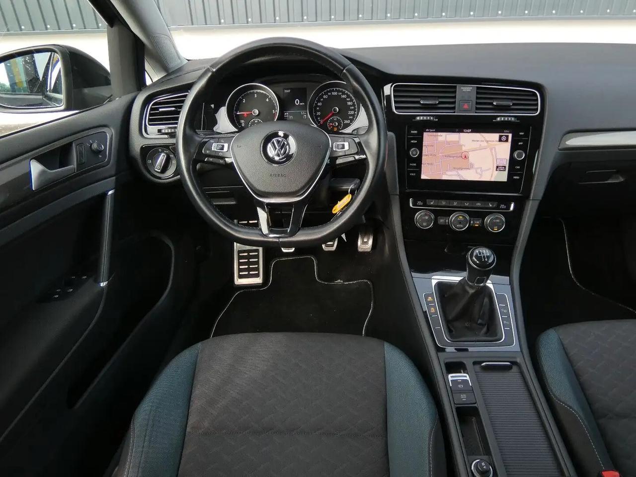 Volkswagen Golf 1.6 TDI