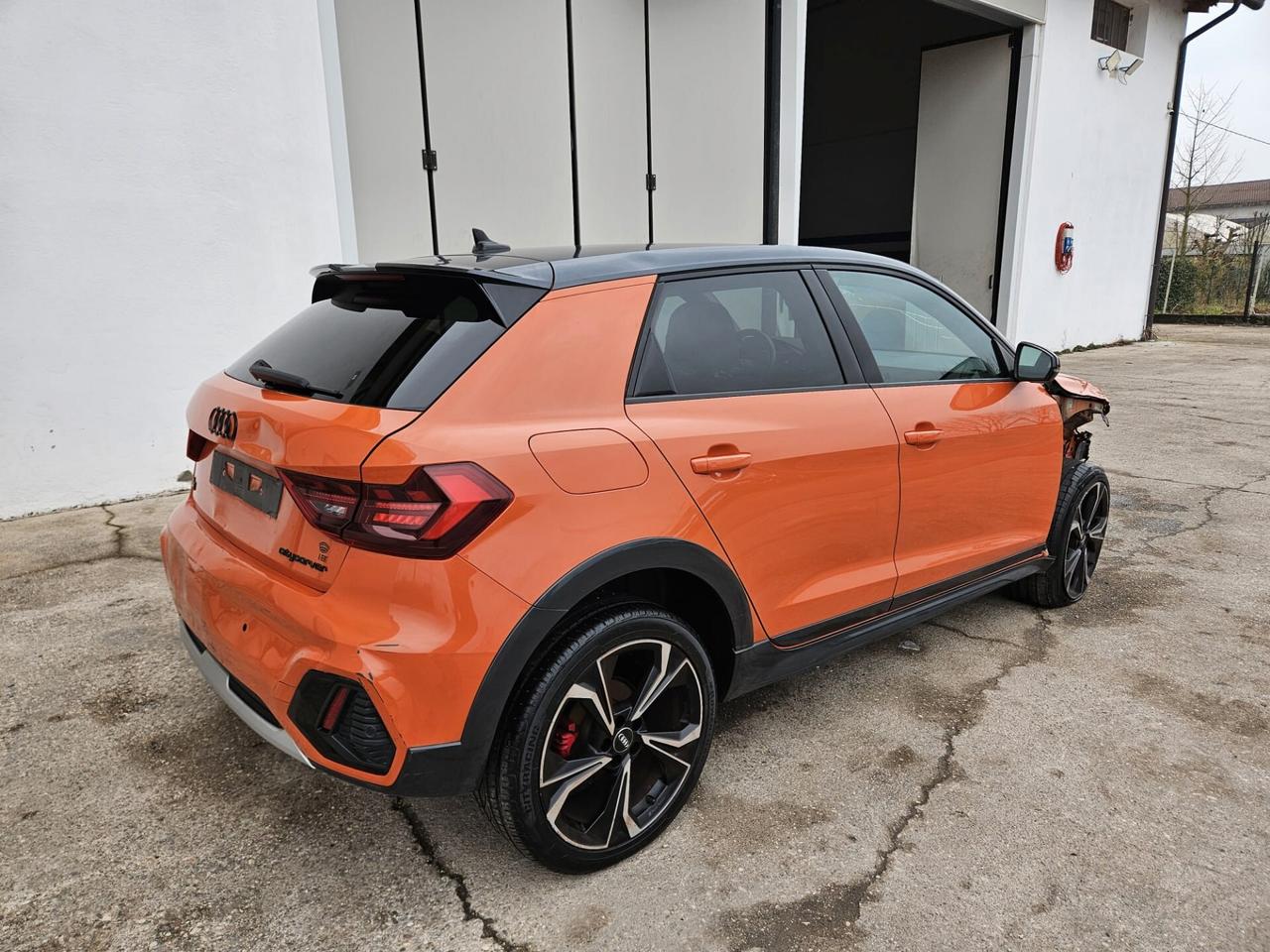 Audi A1 Citycarver 30 1.0 tfsi S-Line 116cv s-tronic START
