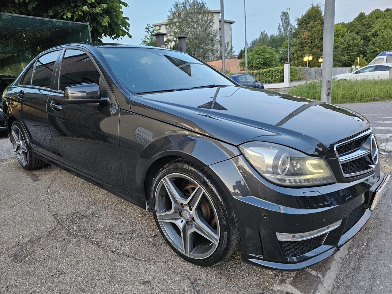 Mercedes-benz C 200 CDI 136cv*Look C63 AMG*Navi*Bi-Xeno*18*