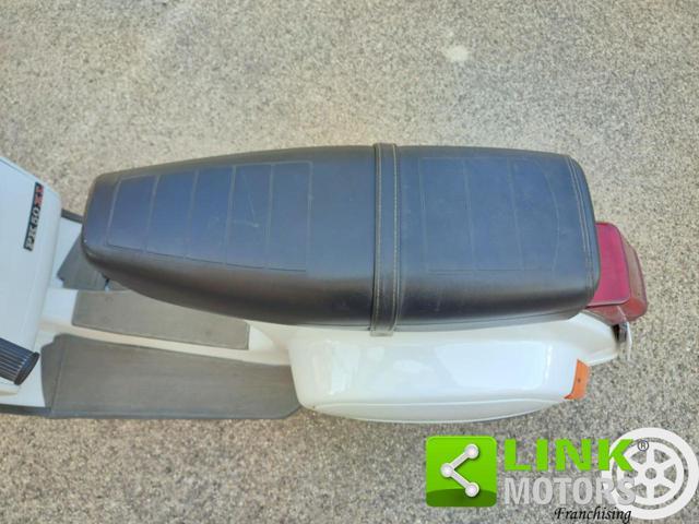 PIAGGIO Vespa 50 PK XL
