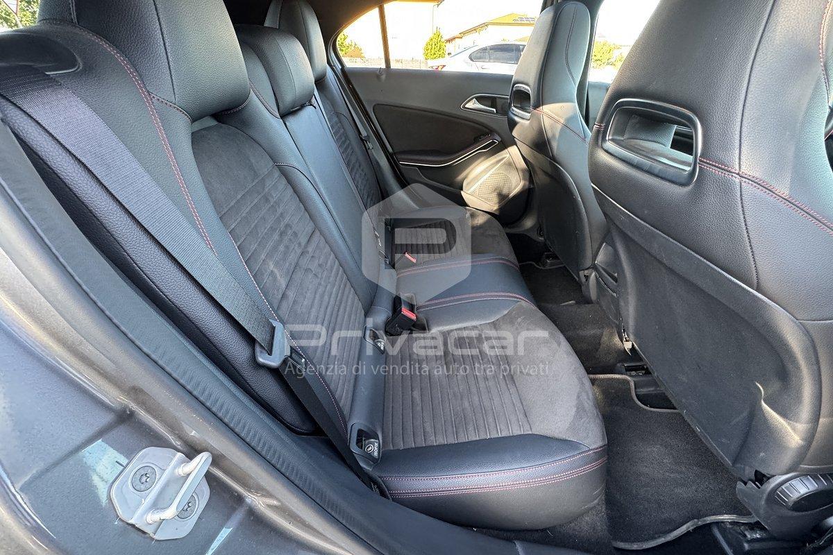 MERCEDES A 180 d Automatic Premium