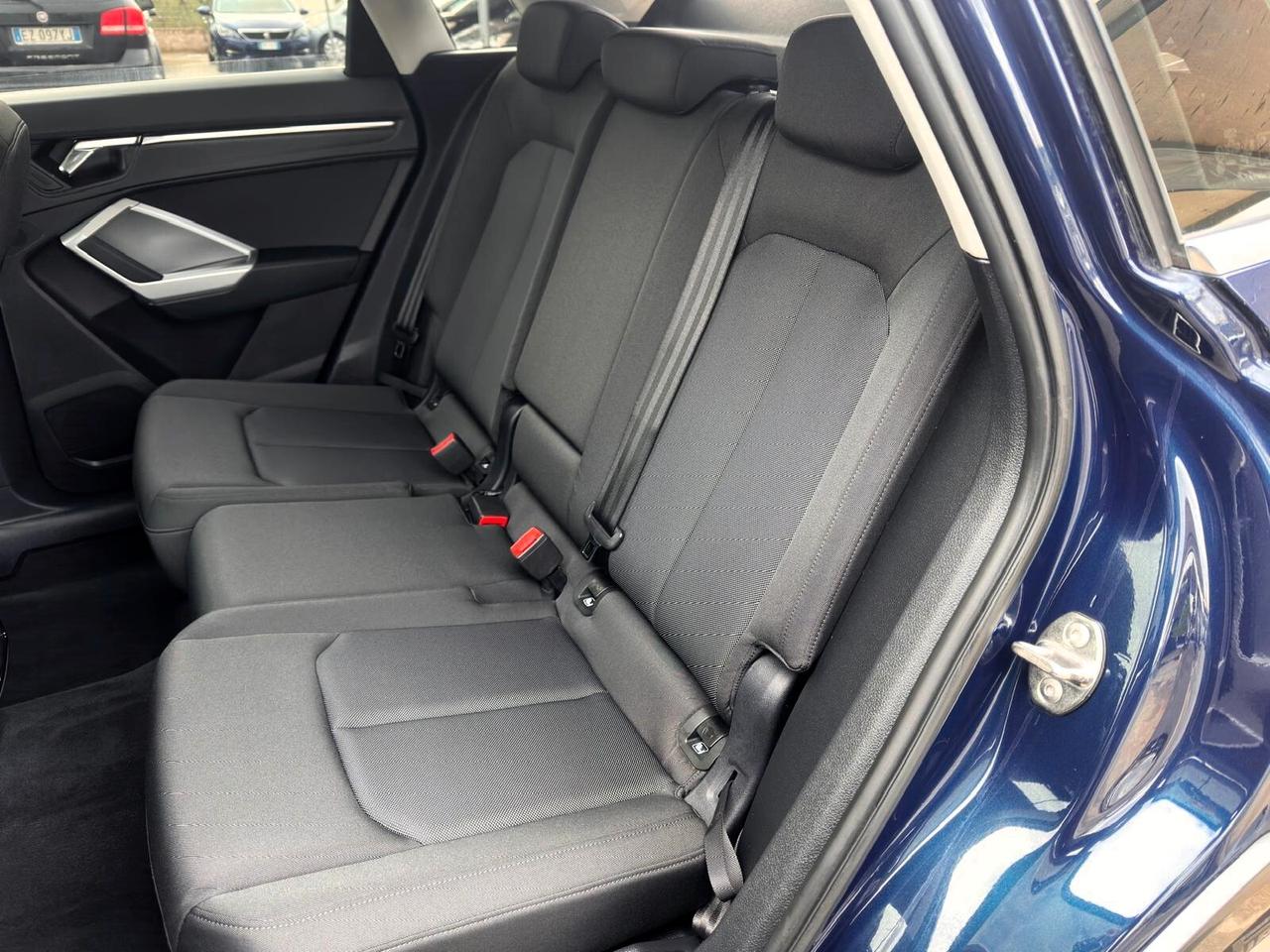 Audi Q3 35 TDI quattro S tronic Design