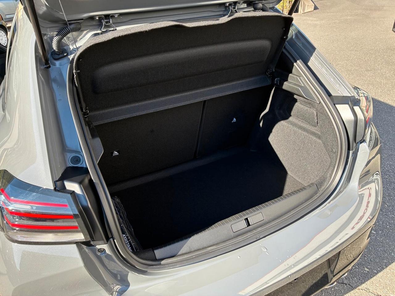 Peugeot 208 Hybrid 145 e-DCS6 Allure