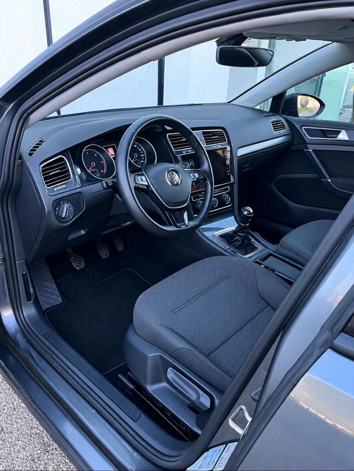 Volkswagen Golf 1.6 TDI 115 CV 5p. Executive BlueMotion Technology