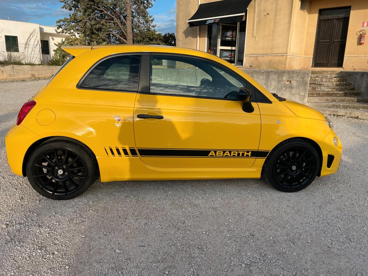 Abarth 595 1.4 Turbo T-Jet 180 CV Competizione