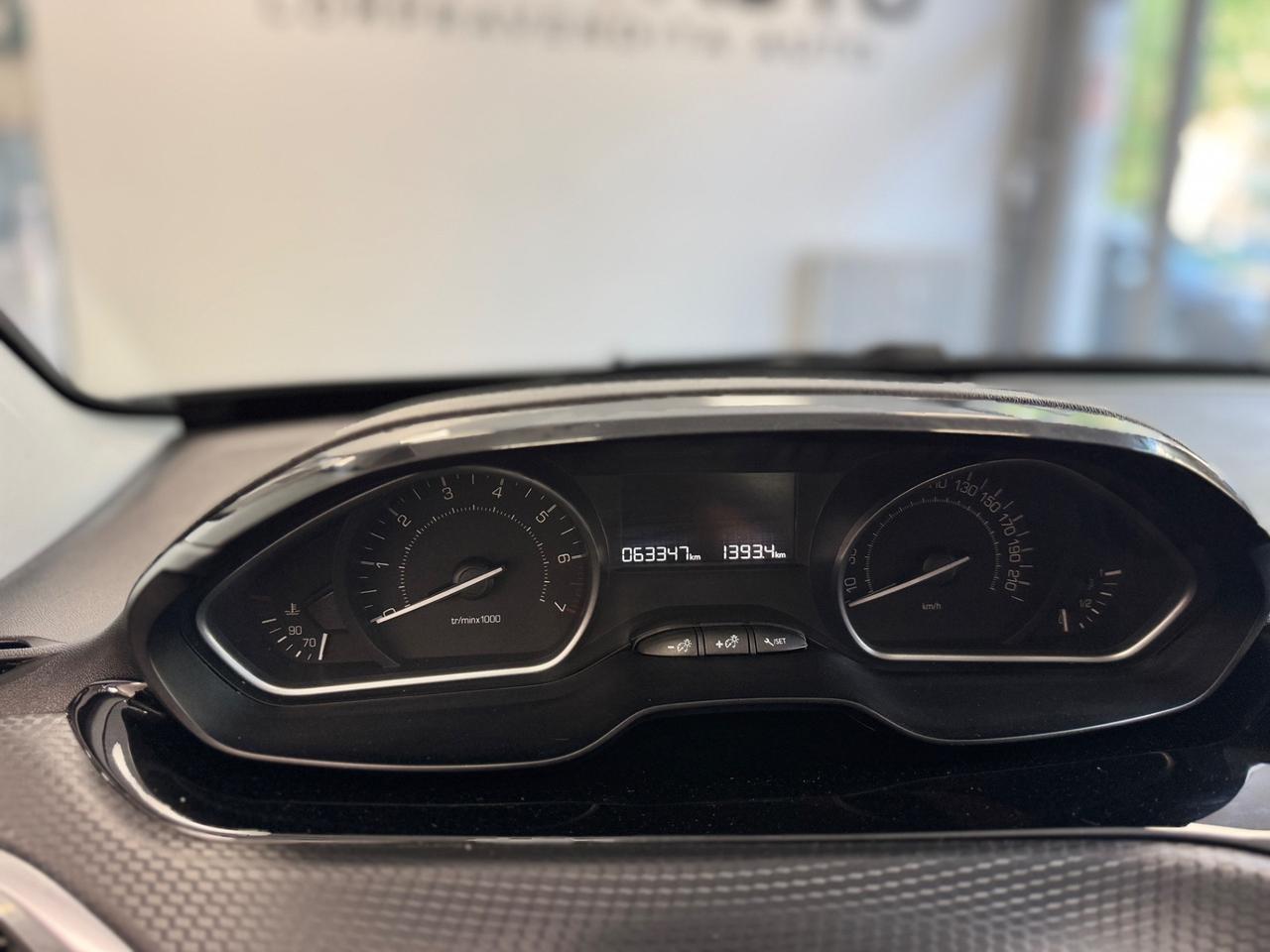 Peugeot 2008 PureTech 82 Active