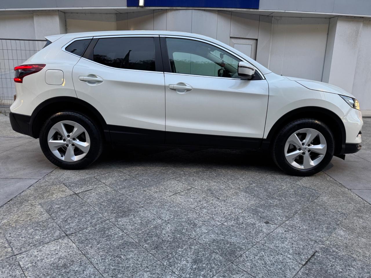 NISSAN QASHQAI 1.5 DCI TEKNA KM 76 MILA !!!