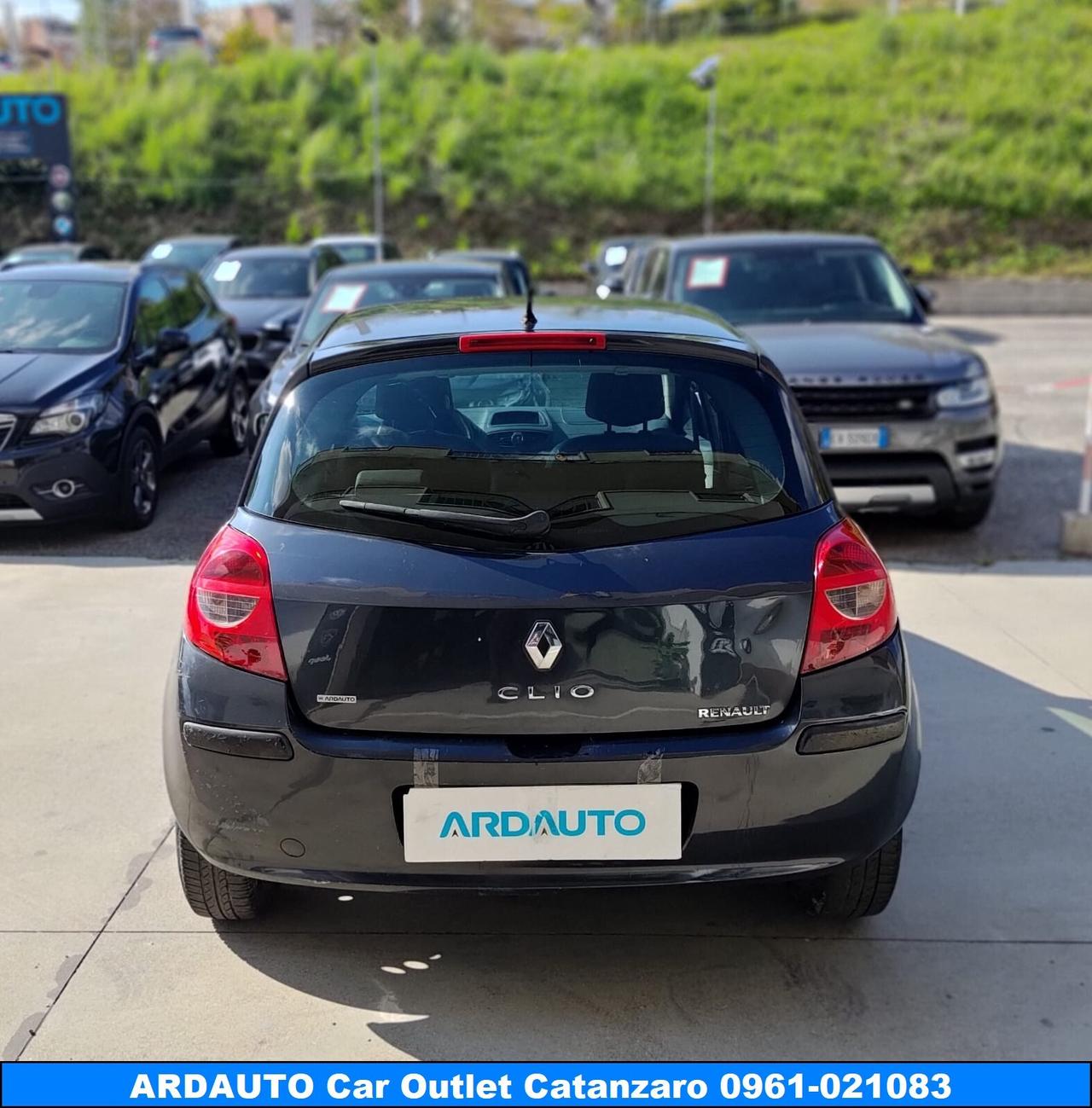 Renault Clio 1.2 16 v