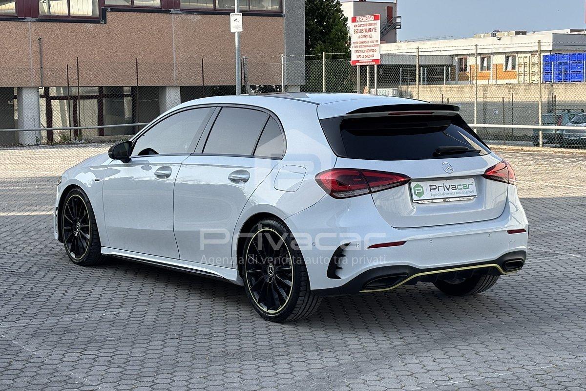 MERCEDES A 180 d Automatic Premium