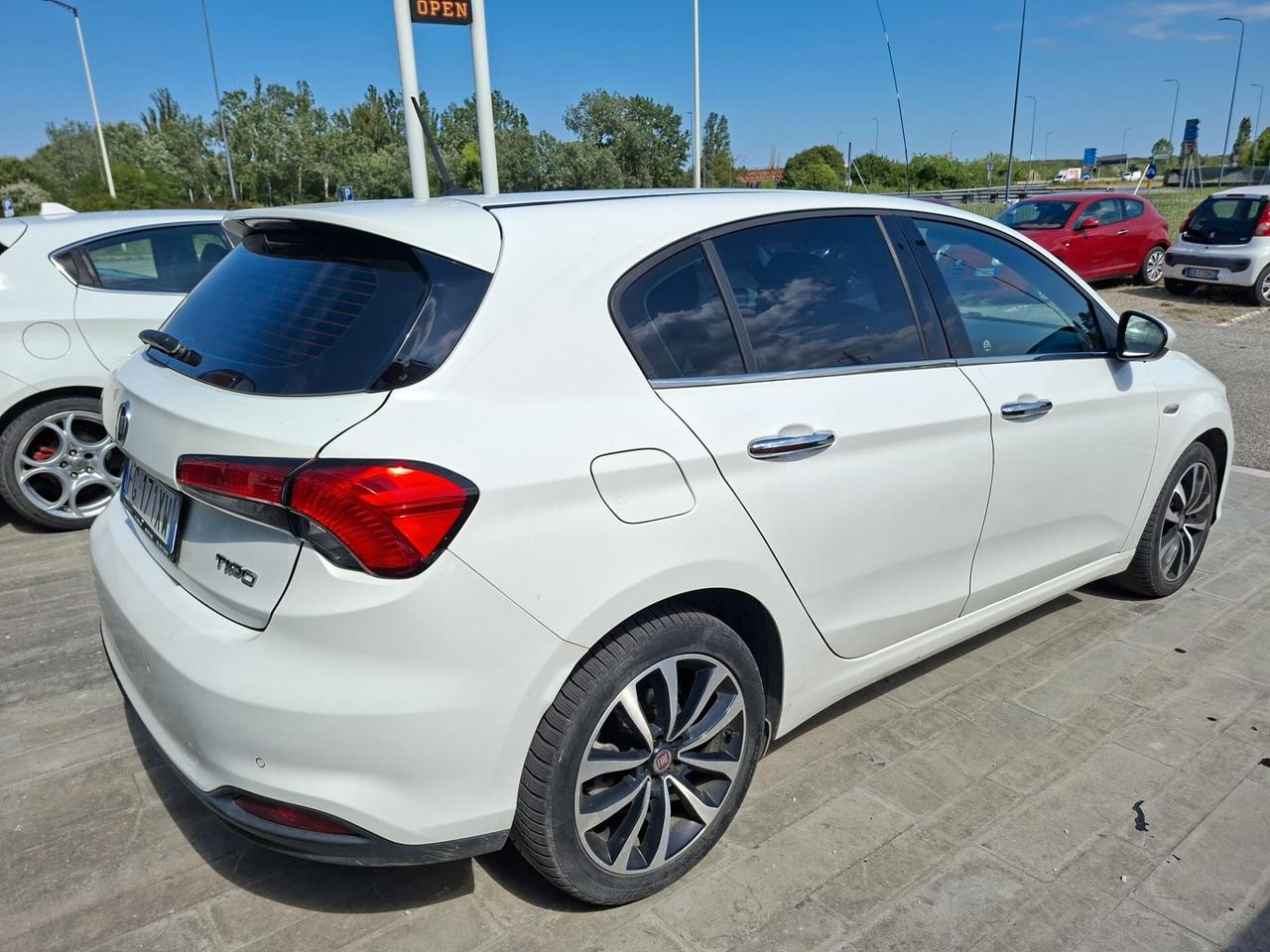 Fiat Tipo 1.4 T-Jet 120CV GPL 5 porte Easy