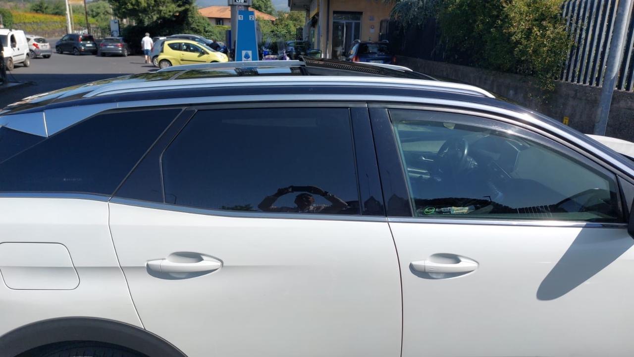 Peugeot 3008 BlueHDi 130 S&S EAT8 Allure