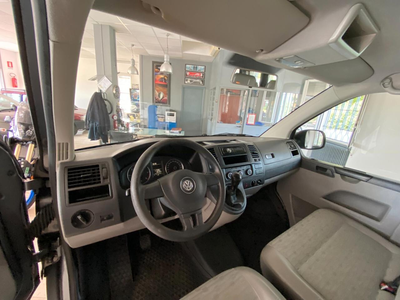 Volkswagen Transporter T5 Multivan Trasporter Caravelle 2.0 Euro 5A 9 Posti