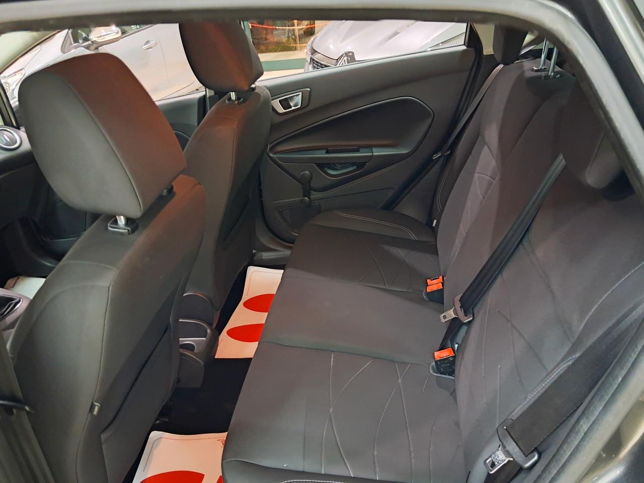 Ford Fiesta 1.5 TDCi 95CV 5 porte Titanium