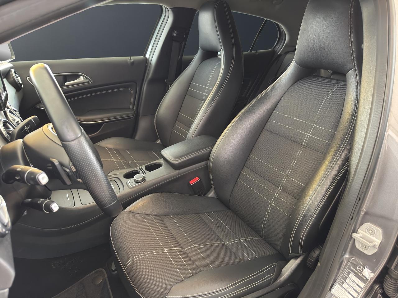 MERCEDES-BENZ GLA 200 CDI AUT. SPORT - MY15