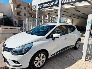 Renault Clio dCi 8V 75 CV 5 P. Navi OK NEOPATENTATI !!