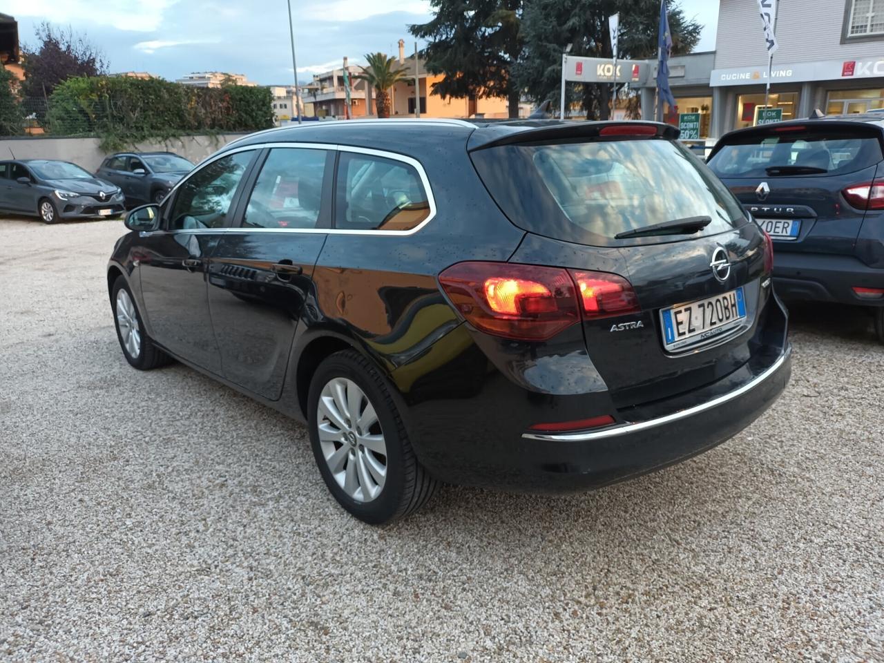 Opel Astra 1.6 CDTI EcoFLEX S&S Sports Tourer Cosm