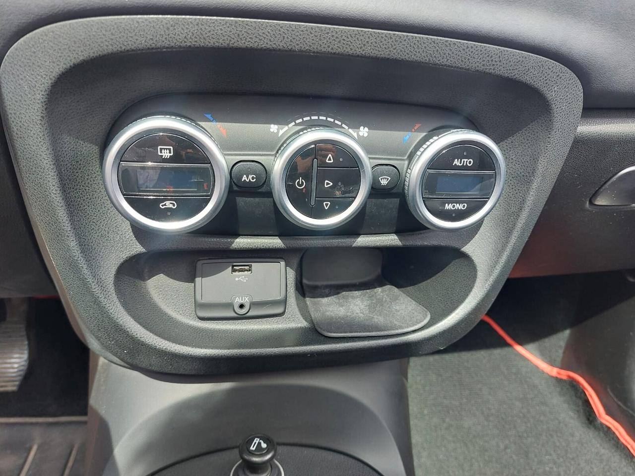 Fiat 500L 1.4 95 CV Lounge UNICO PROPRIETARIO