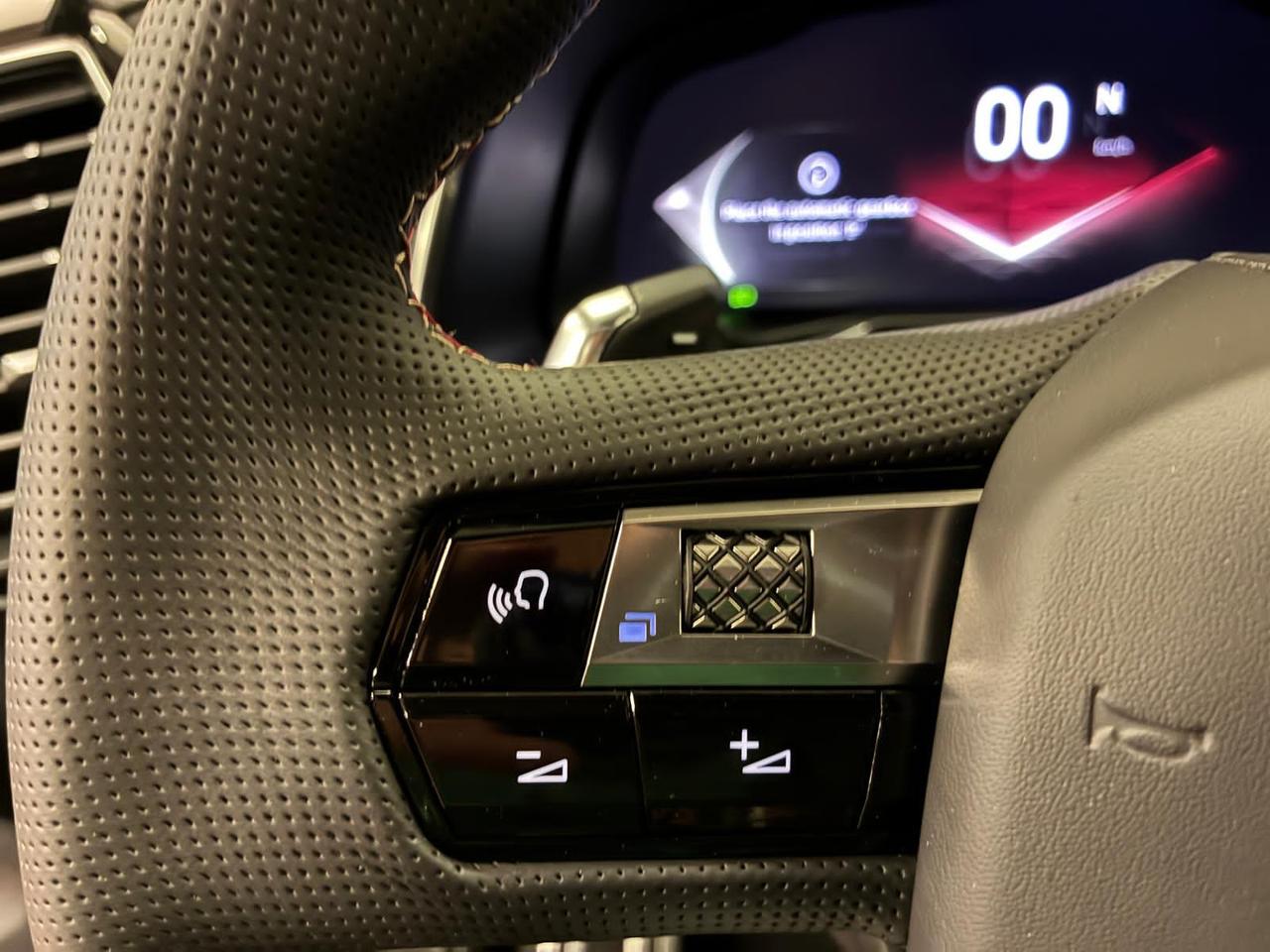 DS DS7 1.5 bluehdi Pallas 130cv auto