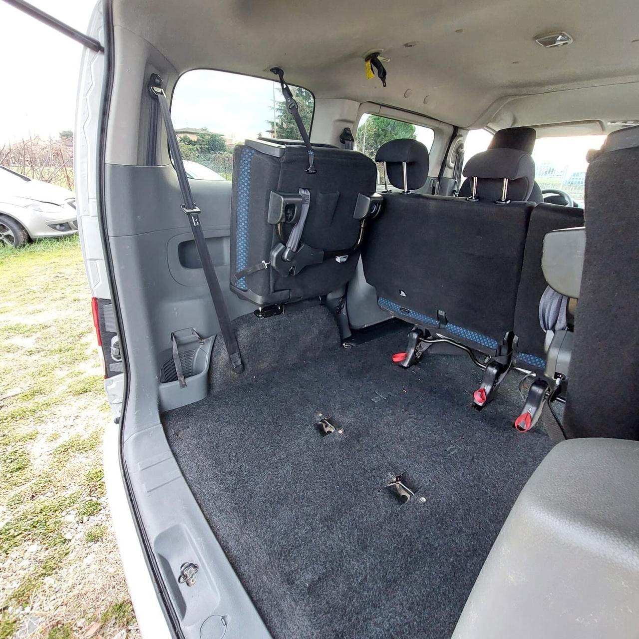 Nissan NV200 1.5 dCi 110CV Bus