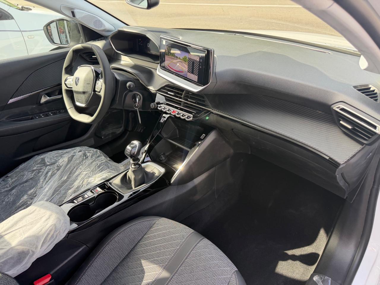 Peugeot 208 1.2 100 cv