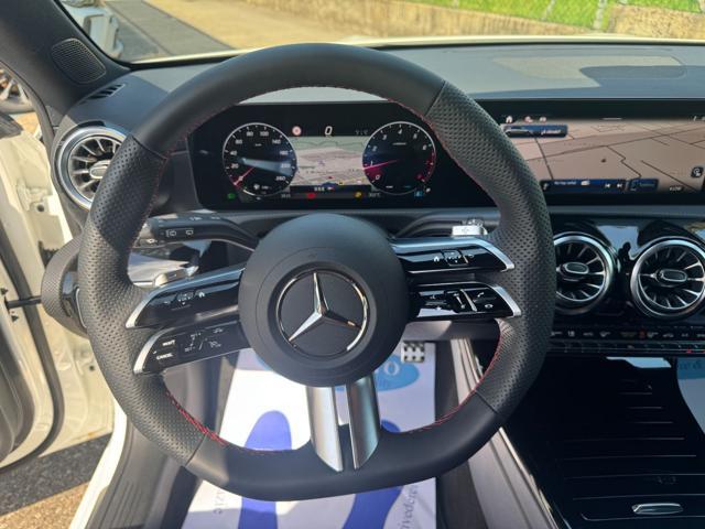 MERCEDES-BENZ A 180 Automatic AMG Line Premium KM.0