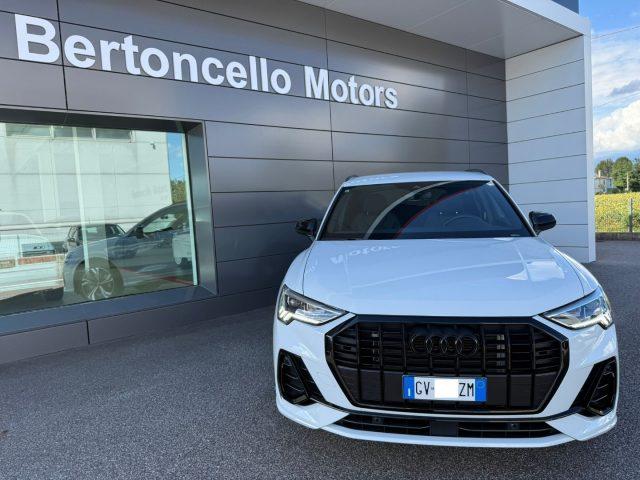 AUDI Q3 45 1.4 TFSI e S-tronic Identity Black S-LINE SLINE