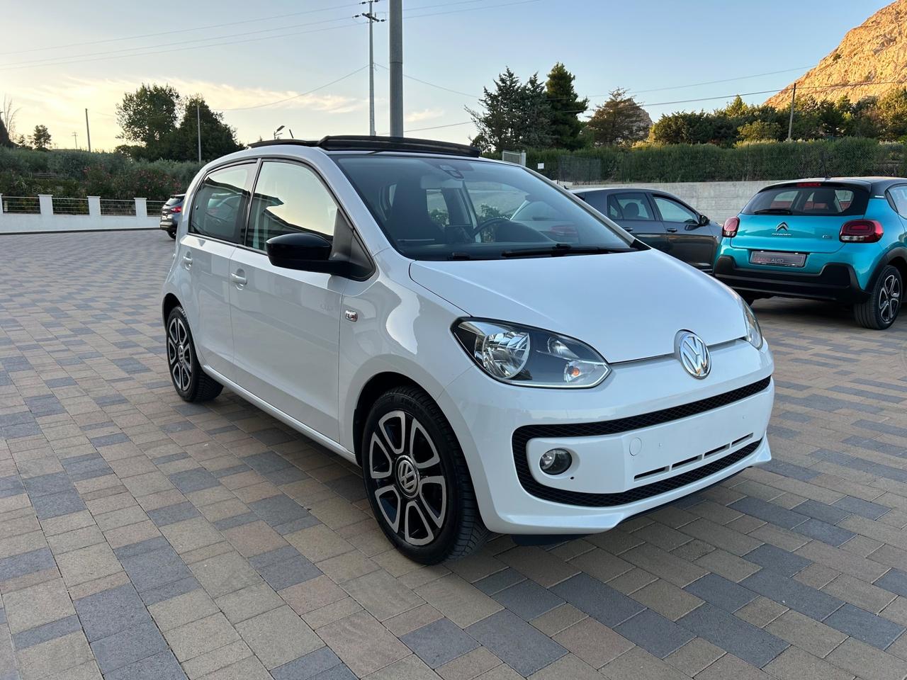 Volkswagen up! 1.0 5p. eco move BlueMotion Technology
