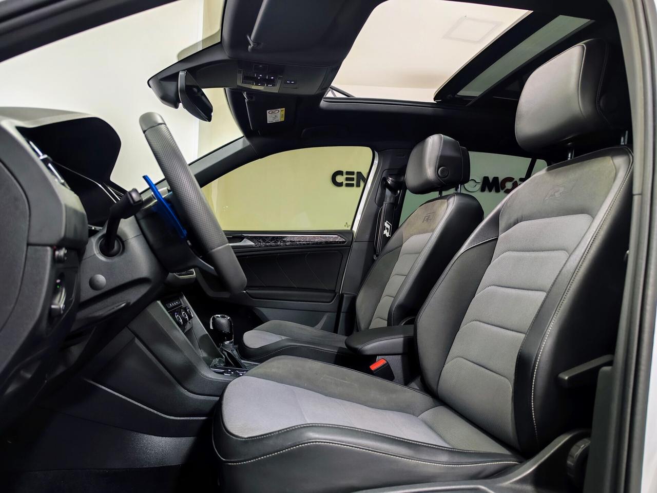 Volkswagen Tiguan 2.0 TDI DSG 4MOTION R-Line 190cv Tetto