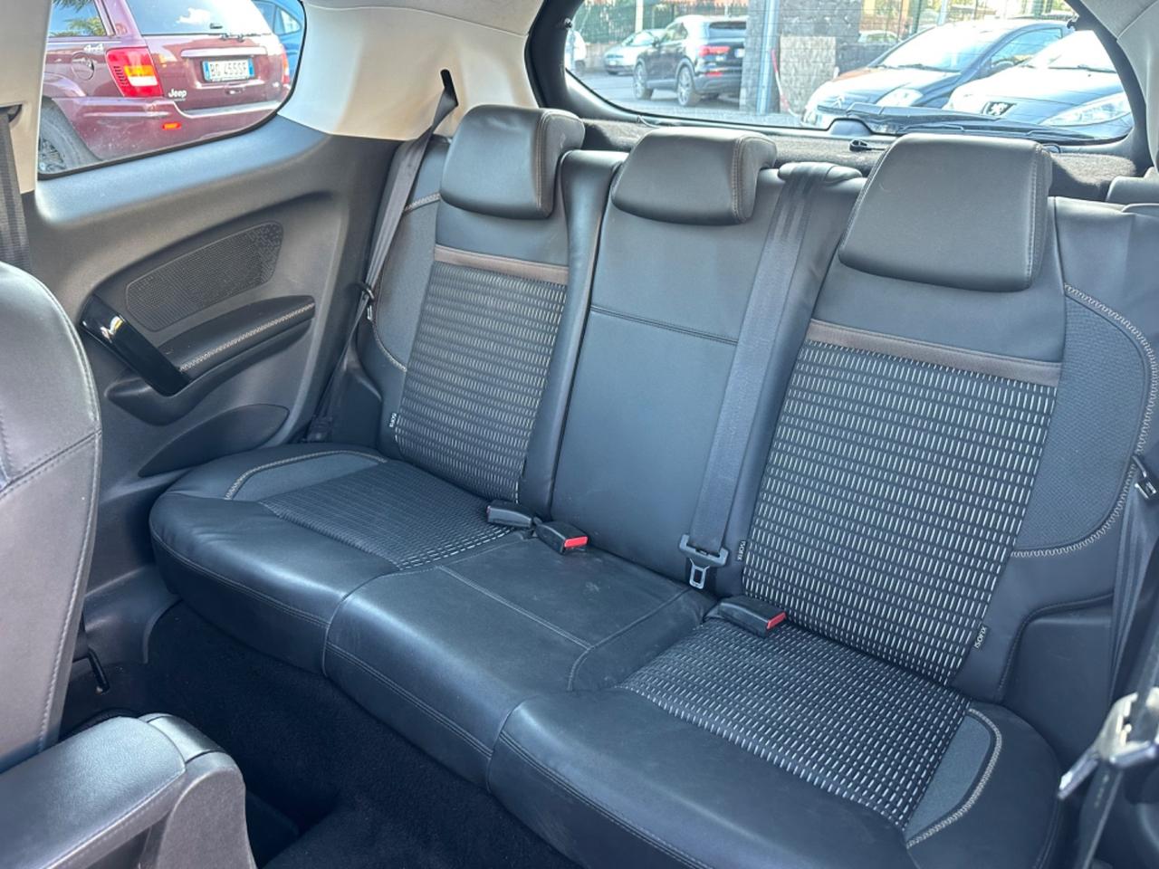 Peugeot 208 1.6 e-HDi 92 CV Allure